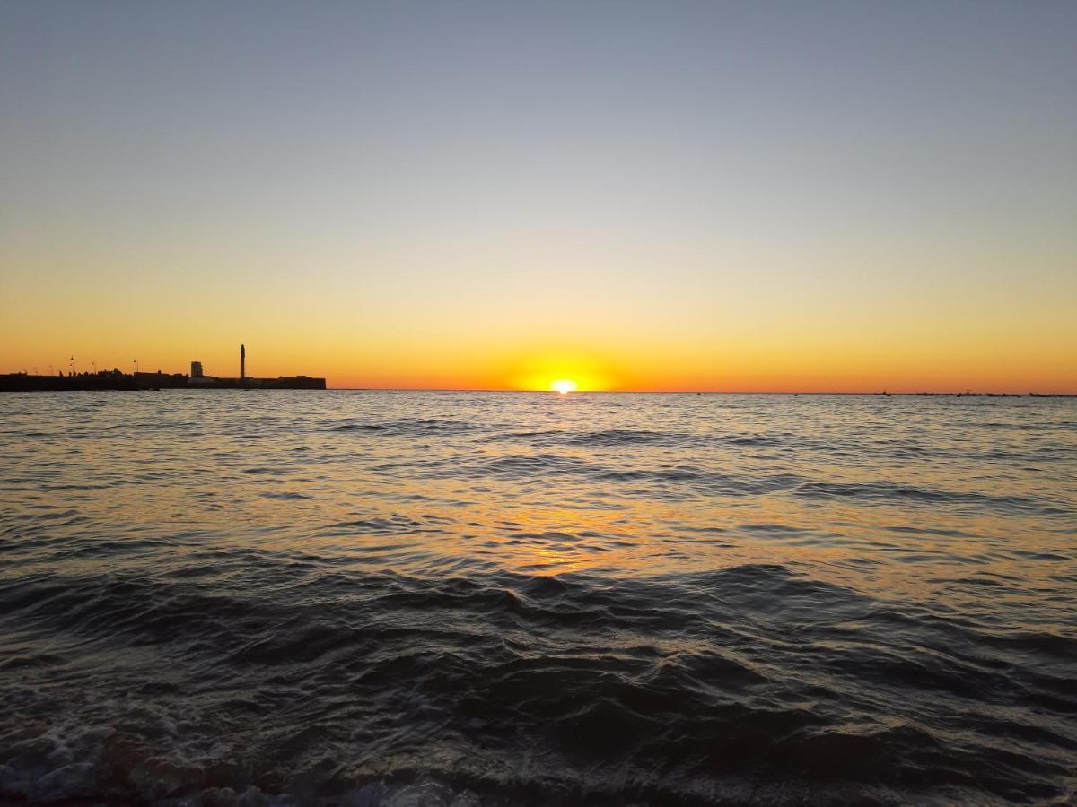 Dormir En Cadiz Bagian luar foto